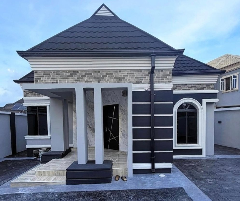 Read more about the article 7 Sustainable Building Trends Shaping Construction in Nigeria